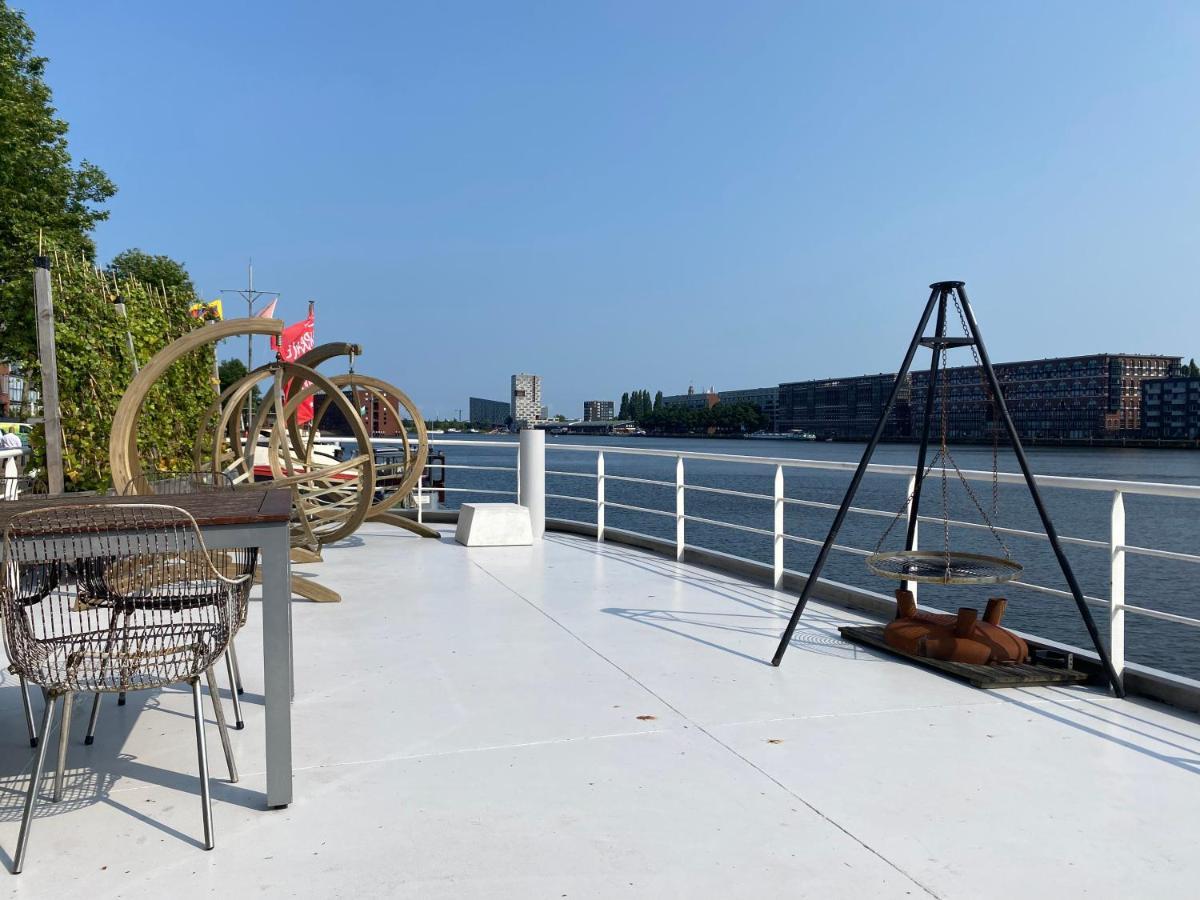 Hotel Stunning Boat With A View à Amsterdam Extérieur photo