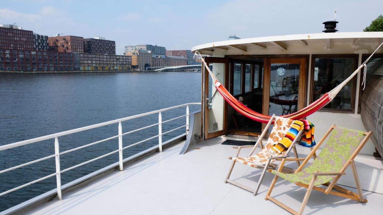 Hotel Stunning Boat With A View à Amsterdam Extérieur photo