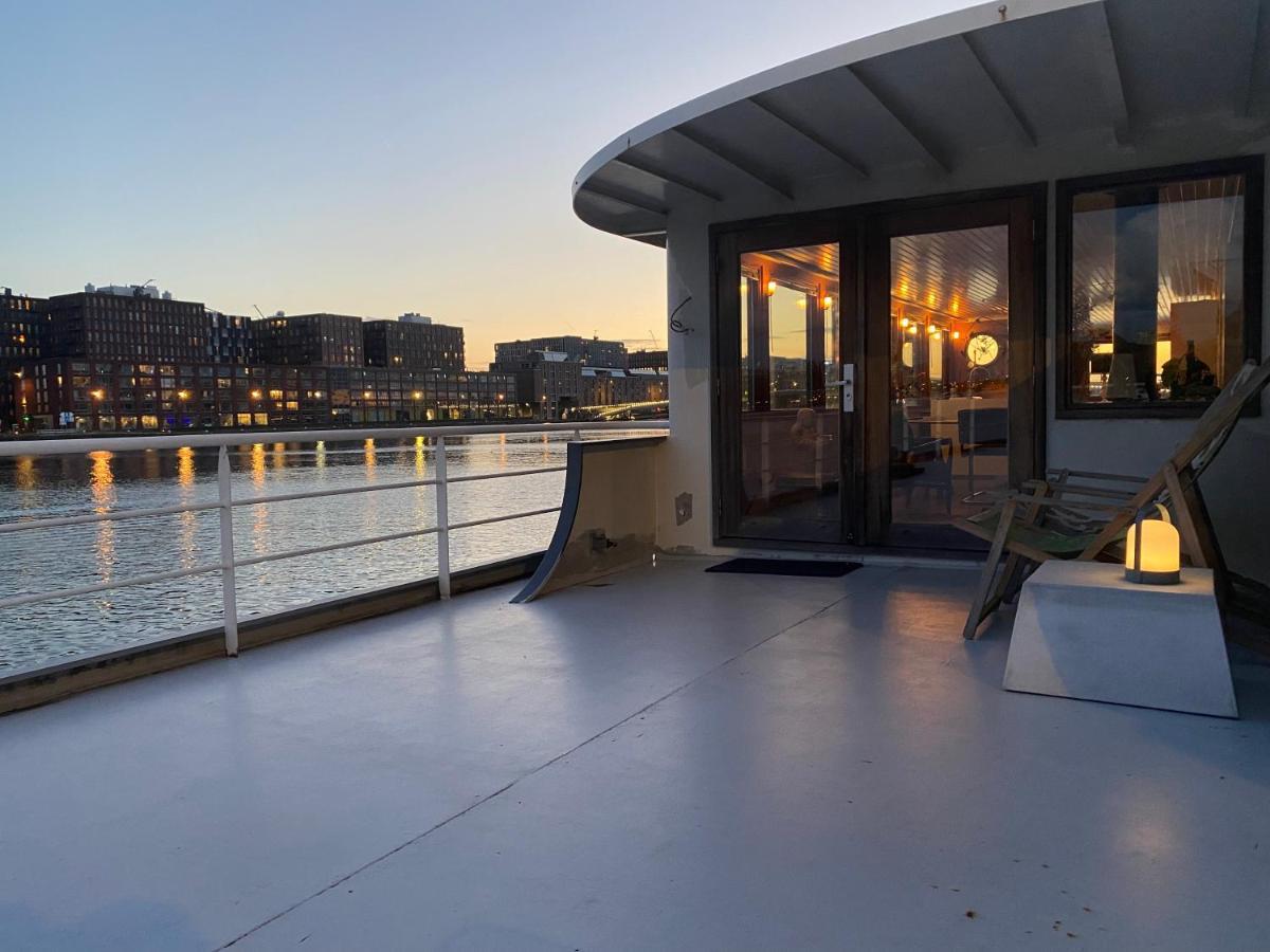 Hotel Stunning Boat With A View à Amsterdam Extérieur photo