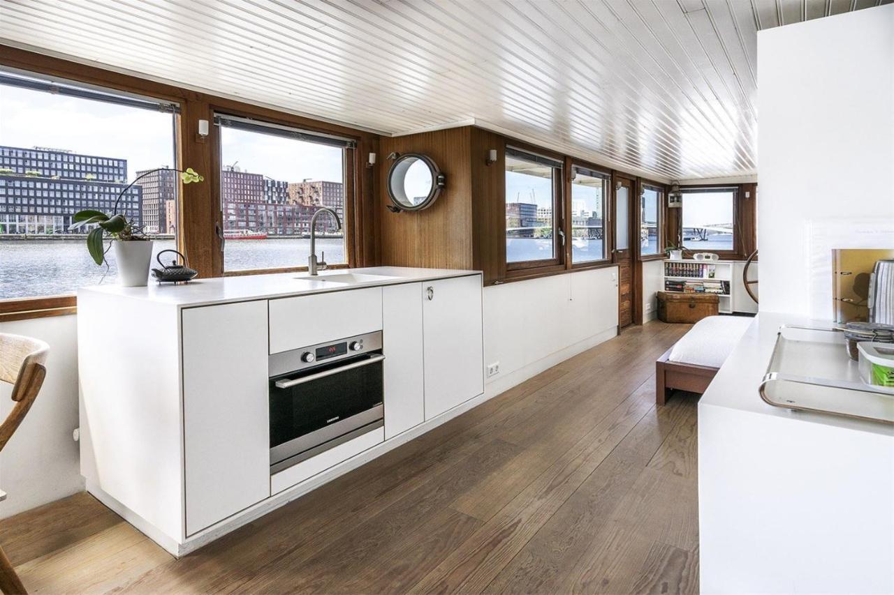 Hotel Stunning Boat With A View à Amsterdam Extérieur photo